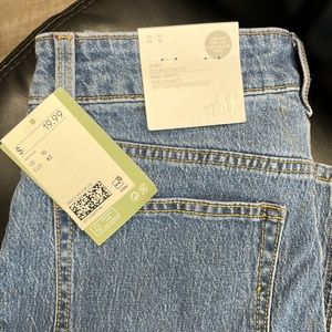 H&M mom jeans